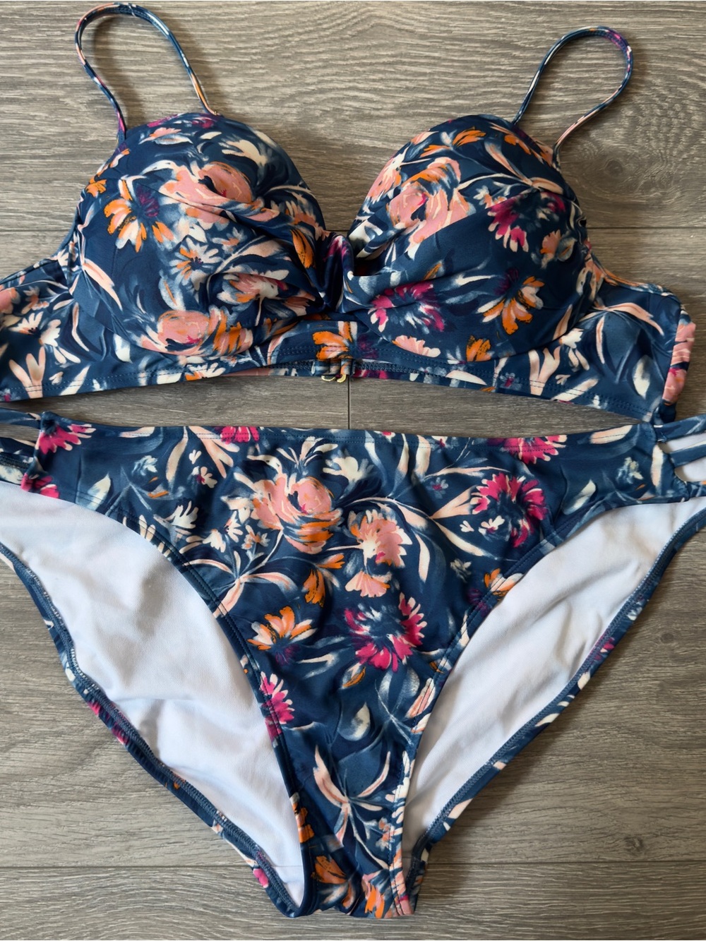 Daisy Fuentes Navy Floral Trim Bikini Bottoms